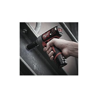  Гайковёрт импульсный Milwaukee M12 BIW12-202C (4933447133) 2АКБ+ЗУ 