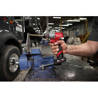  Дрель-шуруповерт Milwaukee M12 FPD2-602X (4933479870) 2АКБ+ЗУ уд 