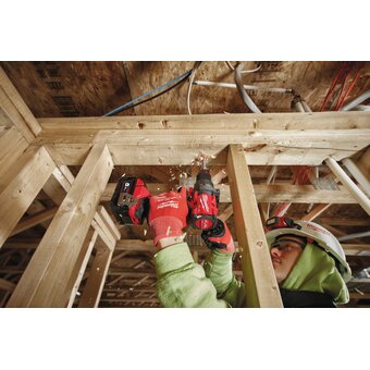  Дрель-шуруповерт Milwaukee M18 FDD3-0 (4933498059) без АКБ и ЗУ безуд 