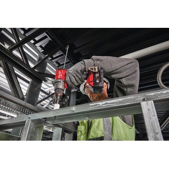  Дрель-шуруповерт Milwaukee M18 FDD3-0 (4933498059) без АКБ и ЗУ безуд 
