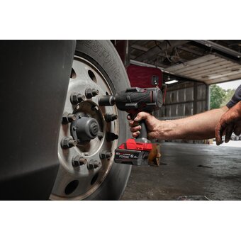  Гайковёрт импульсный Milwaukee M18 FHIW2F12-0X (4933492782) без АКБ и ЗУ 