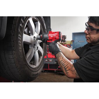  Гайковёрт импульсный Milwaukee M18 FHIW2F12-0X (4933492782) без АКБ и ЗУ 