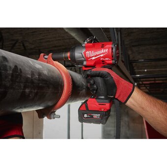  Гайковёрт импульсный Milwaukee M18 FHIW2P12-502X (4933492786) 2АКБ+ЗУ 