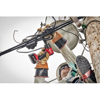  Гайковёрт Milwaukee M18 FMTIW2F12-0 (4933498057) без АКБ и ЗУ уд 