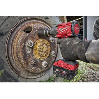  Гайковёрт Milwaukee M18 FMTIW2F12-0 (4933498057) без АКБ и ЗУ уд 