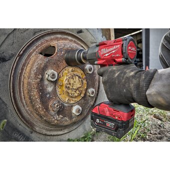  Гайковёрт Milwaukee M18 FMTIW2F12-0 (4933498057) без АКБ и ЗУ уд 