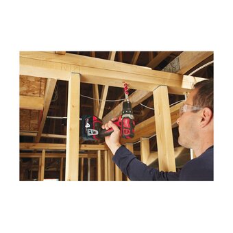  Дрель-шуруповерт Milwaukee M18 BDD-402C (4933443565) 2АКБ+ЗУ безуд 