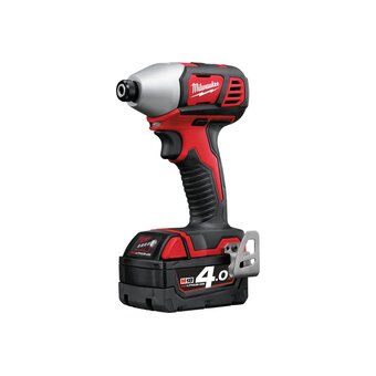  Винтовёрт импульсный Milwaukee M18 BID-402C (4933443580) 2АКБ+ЗУ 