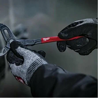  Клещи сантехнические Milwaukee 4932492458 180мм 
