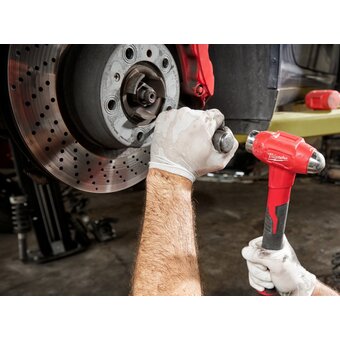  Молоток Milwaukee 4932492348 0.45кг 
