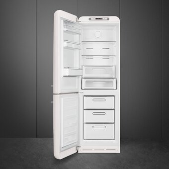  Холодильник SMEG FAB32LWH5 белый 