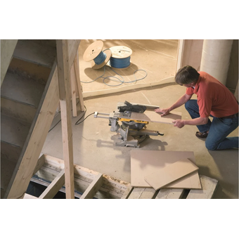  Торцовочная пила DeWALT D27111-QS комбинированная, 1500Вт, 305мм 