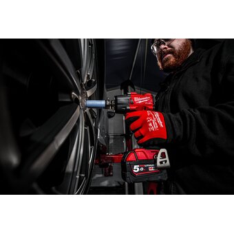  Гайковёрт Milwaukee M18 FMTIW2F12-0 (4933498057) без АКБ и ЗУ уд 