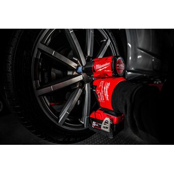  Гайковёрт Milwaukee M18 FMTIW2F12-0 (4933498057) без АКБ и ЗУ уд 
