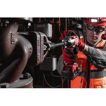  Гайковёрт Milwaukee M18 FMTIW2F12-0 (4933498057) без АКБ и ЗУ уд 