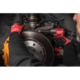  Гайковёрт Milwaukee M18 FMTIW2F12-0 (4933498057) без АКБ и ЗУ уд 