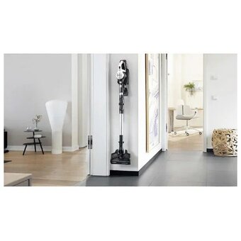  Пылесос Bosch BCS711XXL 