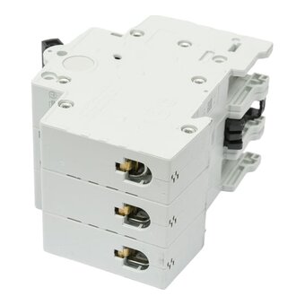  Автоматический выключатель ABB SH203 C20 (2CDS213001R0204) 