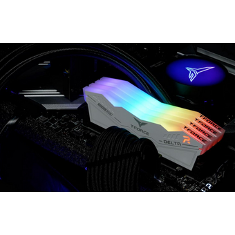 ОЗУ DDR5 TEAMGROUP T-Force Delta RGB (FF4D532G6000HC38GDC01) 32GB (2x16GB) 6000MHz CL38 (38-46-46-76) 1.25V / white 