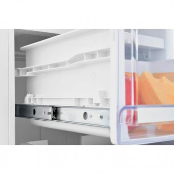  Встраиваемый холодильник ZUGEL ZRI1750NF 