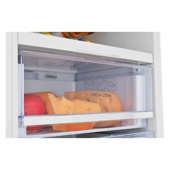  Встраиваемый холодильник ZUGEL ZRI1750NF 