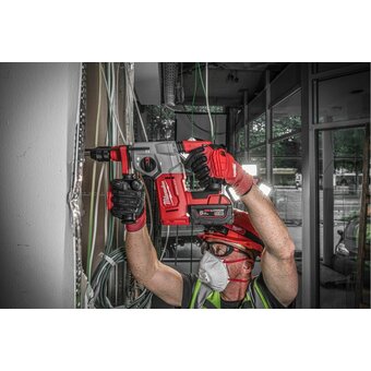  Перфоратор Milwaukee M18 BLHX100P-502P (4933498243) 2АКБ+ЗУ 