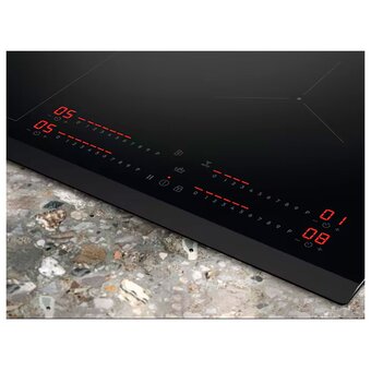  Варочная поверхность Electrolux EIS82453 черный 