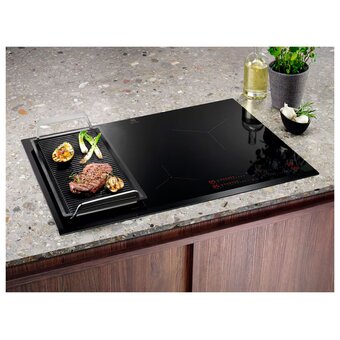  Варочная поверхность Electrolux EIS82453 черный 