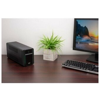  ИБП APC Easy-UPS BVX900LI-GR 480Вт 900ВА черный 
