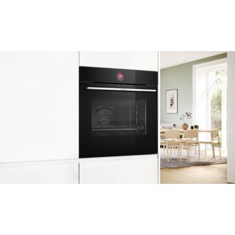  Духовой шкаф Bosch HBG7721B1 черный 