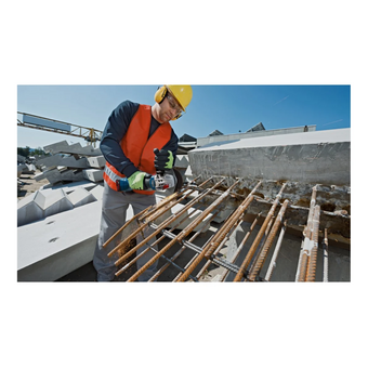  Углошлифовальная машина Bosch GWS 18V-10 (06019J4004) 
