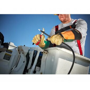  Нож строительный Milwaukee 4932464829 с загнутым носом 