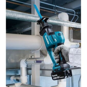  Пила сабельная аккумуляторная Makita DJR189 Z без акк и ЗУ 