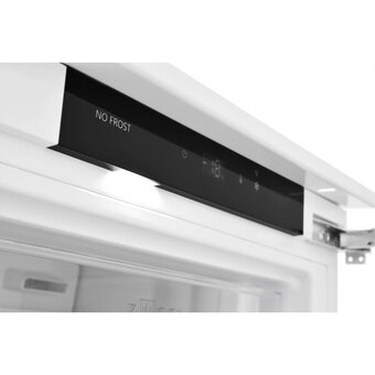  Встраиваемый морозильник ZUGEL ZFI710NF 
