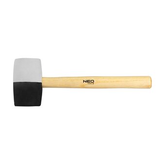  Киянка резиновая NEO Tools 25-068 680 г черно-белая 