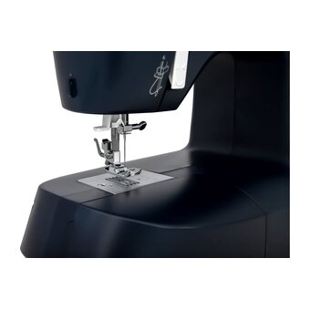  Швейная машина Necchi K418A 