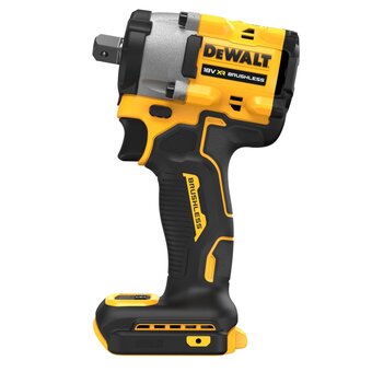  Гайковерт DeWALT DCF922M2 (DCF922M2-IN) ударный 2 АКБ и ЗУ 