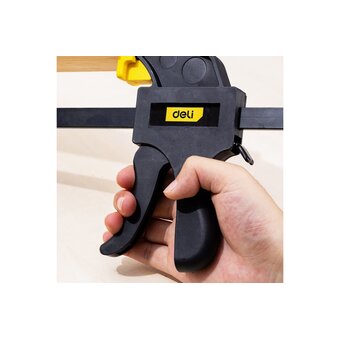  Струбцина Deli DL110106 пистолетная быстрозажимная 