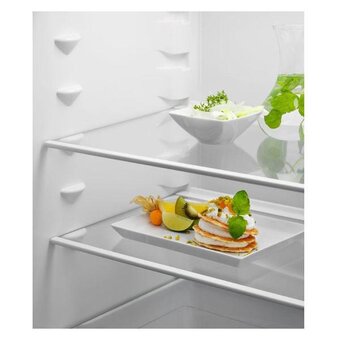  Встраиваемый холодильник Electrolux ENT6NE18S 