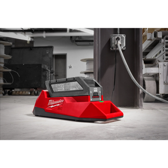  Зарядное устройство Milwaukee MXF C (4933471839) 