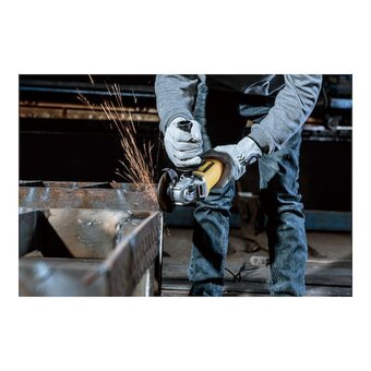  Углошлифовальная машина DeWalt DWE4117-QS 