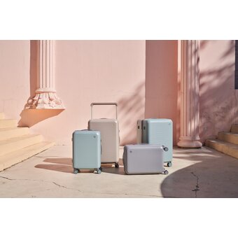  Чемодан Ninetygo Nulife luggage (90LCCKU23Y8U-GR23) 20'' Light Green 
