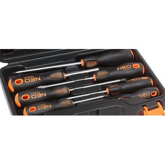  Набор отверток NEO Tools 04-209 + насадки, 30 шт. 