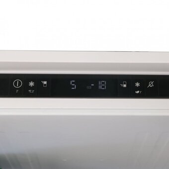  Встраиваемый холодильник Hotpoint HBT 20 