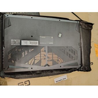  УЦ Ноутбук Gigabyte G5 (MF5-G2KZ353SH) Core i7 12650H 16Gb SSD512Gb nVidia GeForce RTX4050 6Gb 15.6" FHD (плохая упаковка, замена компонента) 