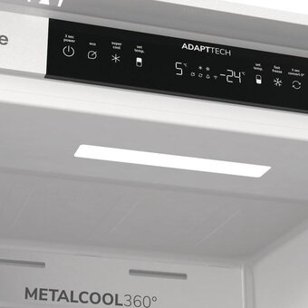  Встраиваемый холодильник Gorenje NRKI517E82WF 
