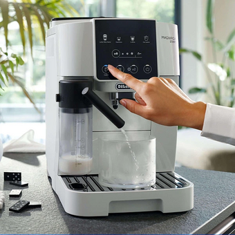  Кофемашина DeLonghi ECAM220.61.W (0132217142) 