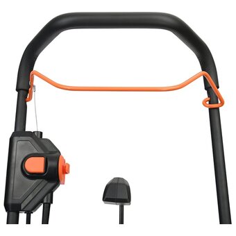  Снегоуборщик электрический SENIX STE18-M-EU 