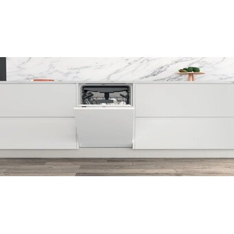  Встраиваемая посудомоечная машина Whirlpool WIC3C34PFES 