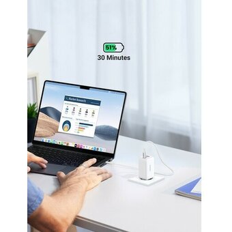  СЗУ UGREEN CD244 (15334) USB-A+2*USB-C 65W GaN Tech Fast Charger White 